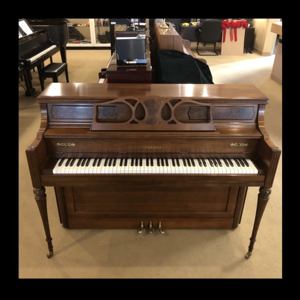 yamaha upright piano